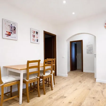 Apartman Casa Camelia *